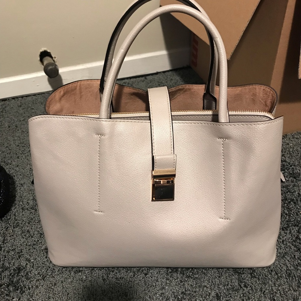 Large H&M hand bag